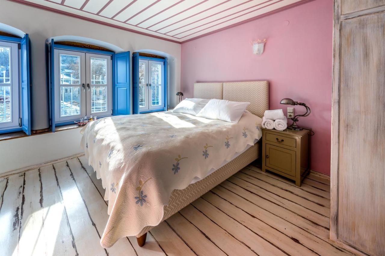 Archontiko Dilofo Hotel Buitenkant foto