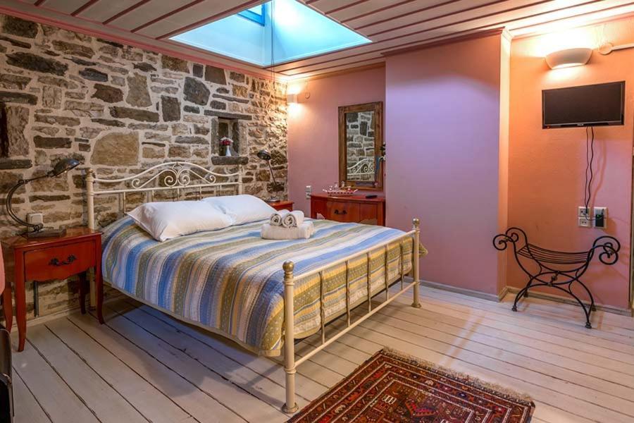 Archontiko Dilofo Hotel Buitenkant foto