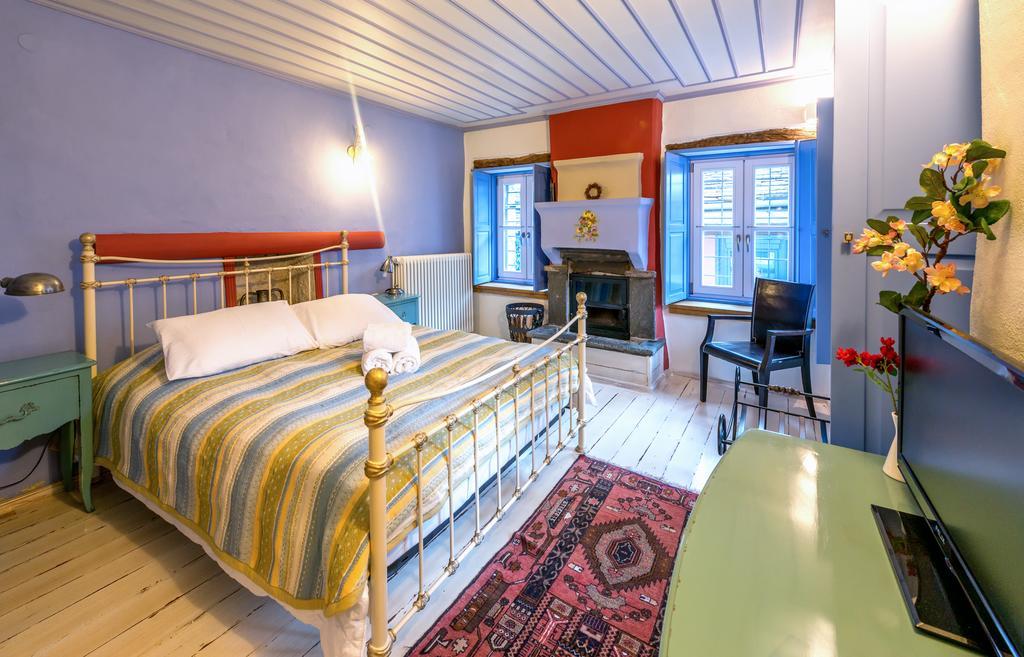 Archontiko Dilofo Hotel Buitenkant foto