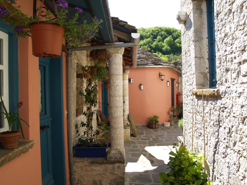 Archontiko Dilofo Hotel Buitenkant foto